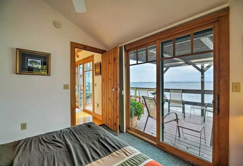 Lake Champlain Cottage W/ Private Deck & Fire Pit!