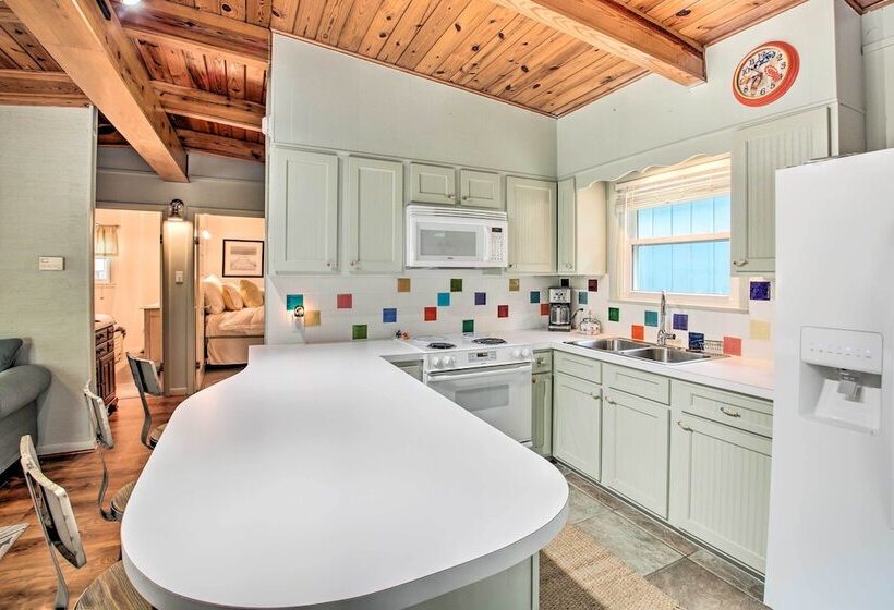 Lakefront Home W/ Dock: 10 Mi To Central Ave!