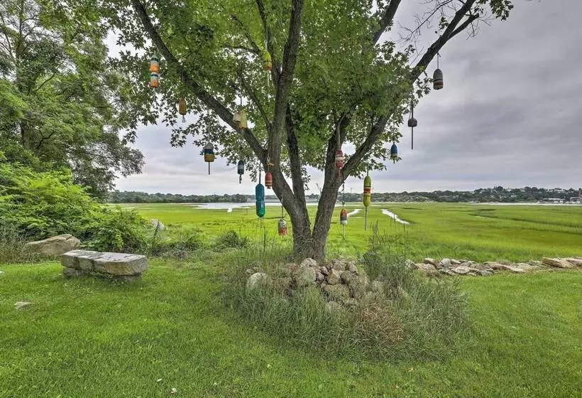 Lovely Blue Heron Cottage On Annisquam River!