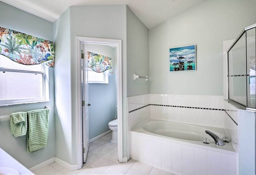 Merritt Island Home With Grill & Saltwater Pool