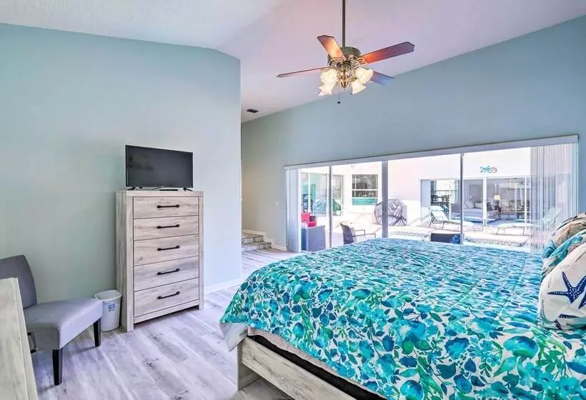 Merritt Island Home With Grill & Saltwater Pool