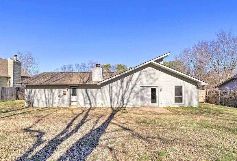 Modern Fayetteville Home < 1 Mi To U Of A!