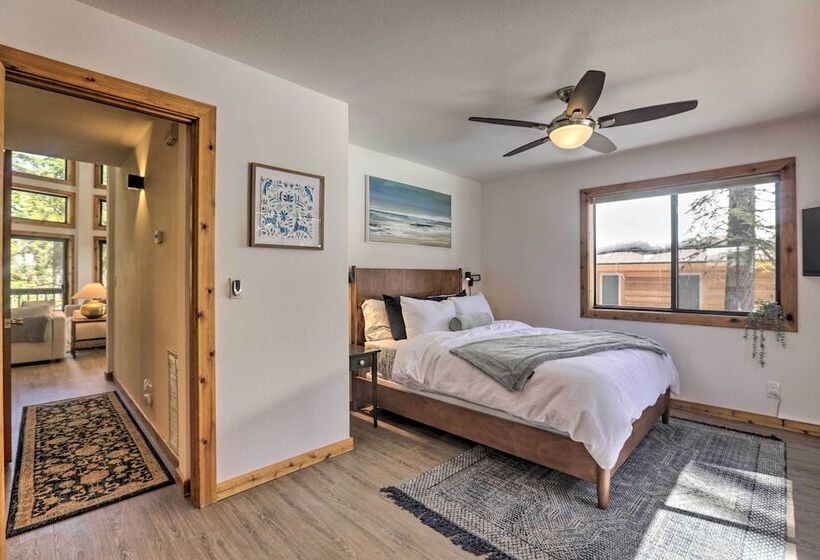 Modern Tahoe Donner Retreat With Deck & Grill!