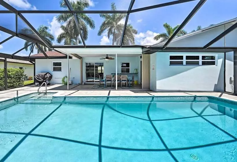 Naples Paradise W/ Private Pool, 4 Mi To Beach!