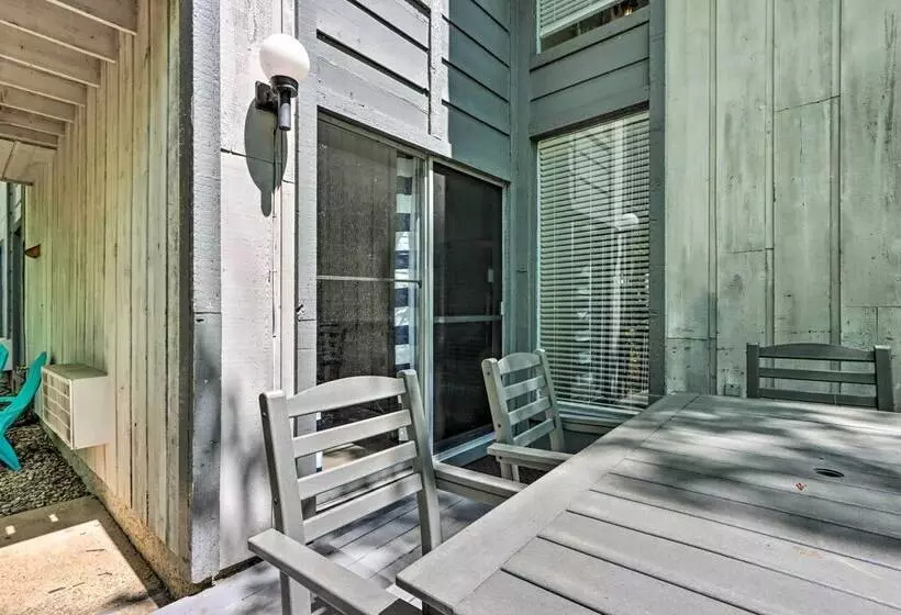 Osage Beach Home W/ Resort Style Amenities!