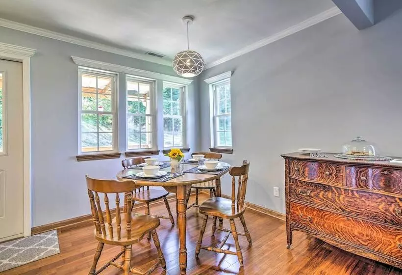 Peaceful Kansas Cottage W/ Wraparound Deck!