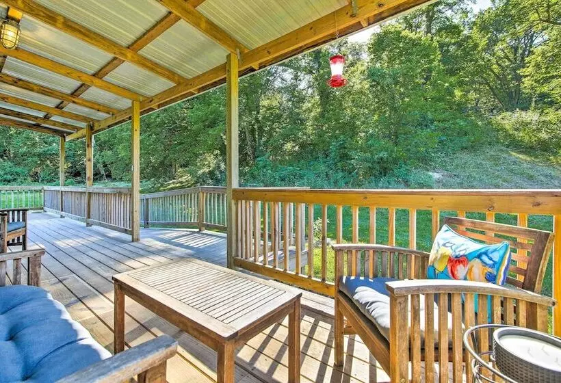 Peaceful Kansas Cottage W/ Wraparound Deck!