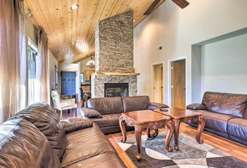 Pine Mountain Club Home W/ Beautiful View!