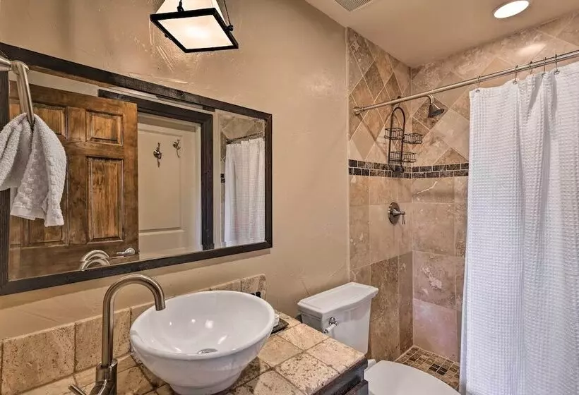 Hot Tub & Mtn Views Pristine Breckenridge Home!