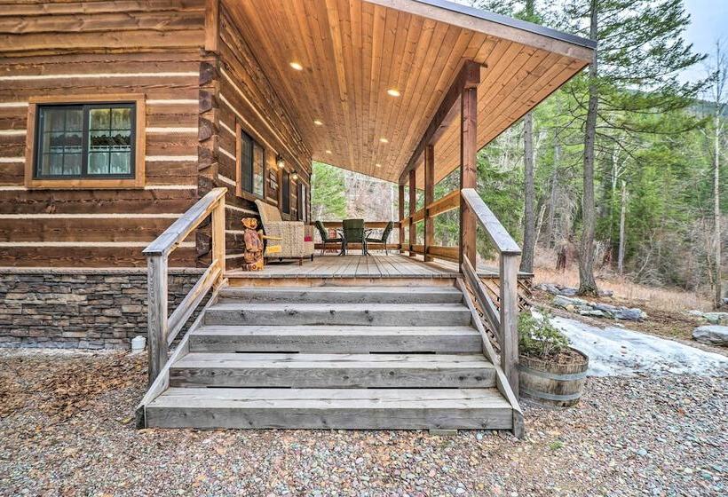 Reconnect With Nature At Timber Creek Cabin!