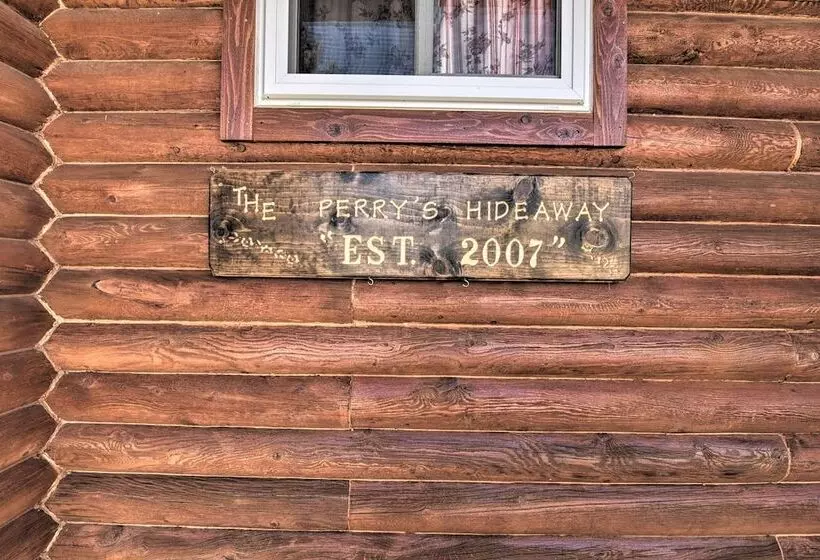 Remote Escape W/ Deck & Sweeping Mountain Views!