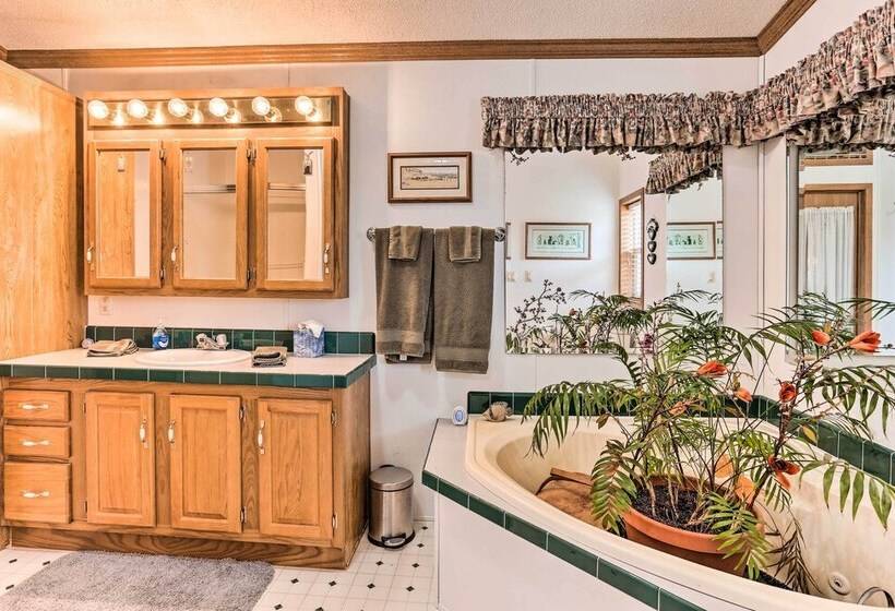 Hermosa Home W/ Deck: 2 Mi To Custer State Park!