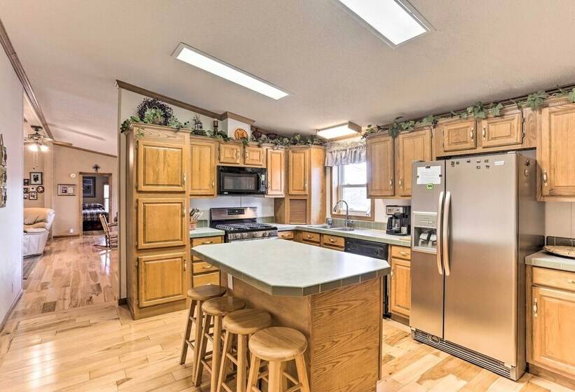 Hermosa Home W/ Deck: 2 Mi To Custer State Park!