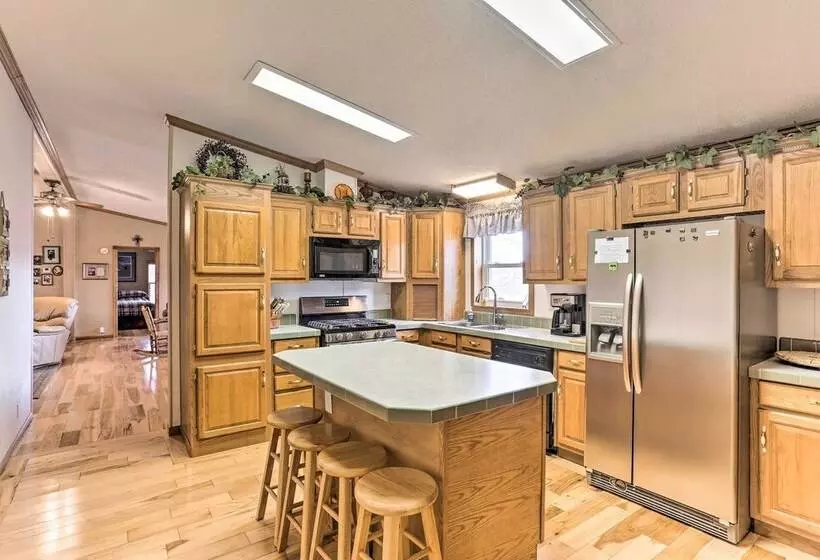 Hermosa Home W/ Deck: 2 Mi To Custer State Park!