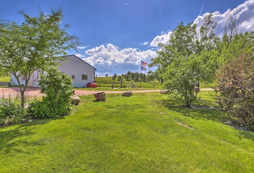 Hermosa Home W/ Deck: 2 Mi To Custer State Park!