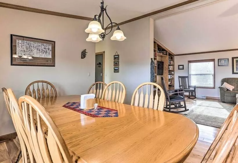 Hermosa Home W/ Deck: 2 Mi To Custer State Park!