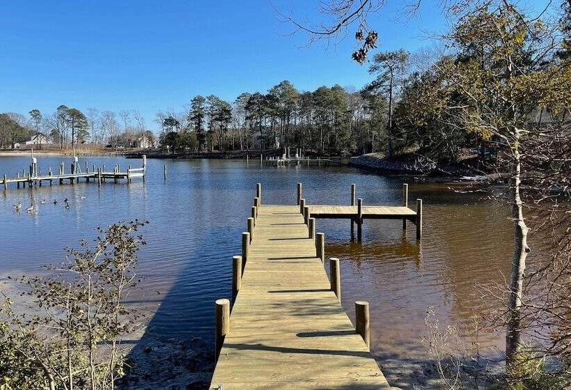 Shore Thing Bayfront House W/ Provided Kayaks!