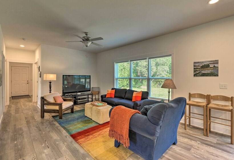 Shore Thing Bayfront House W/ Provided Kayaks!