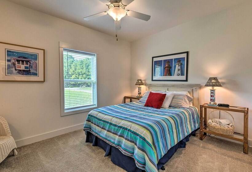 Shore Thing Bayfront House W/ Provided Kayaks!