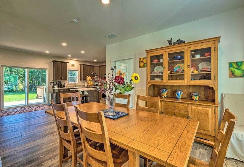 Shore Thing Bayfront House W/ Provided Kayaks!