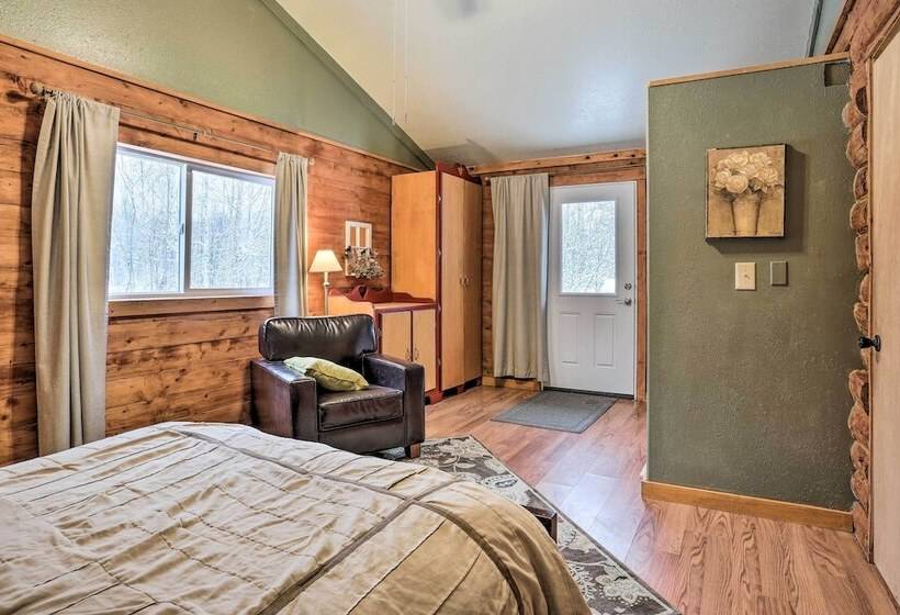 Snowshoe Cabin W/ Gas Grill: Fish & Hike!