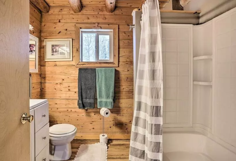 Snowshoe Cabin  W/ Gas Grill: Fish & Hike!