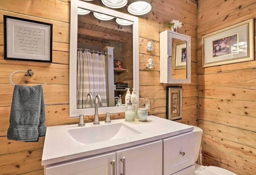 Snowshoe Cabin W/ Gas Grill: Fish & Hike!