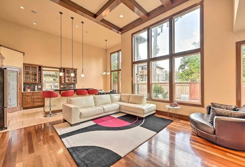 Spacious Kirkland Home 15 Mi To Dtwn Seattle!