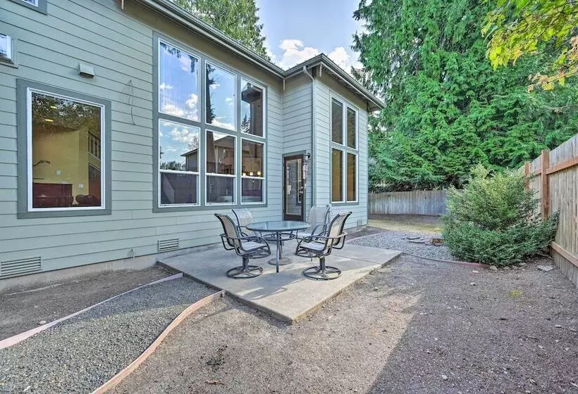 Spacious Kirkland Home 15 Mi To Dtwn Seattle!