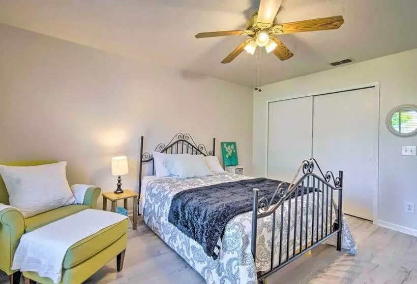 Spring Hill Retreat W/ Heated Pool & 4 In 1 Grill