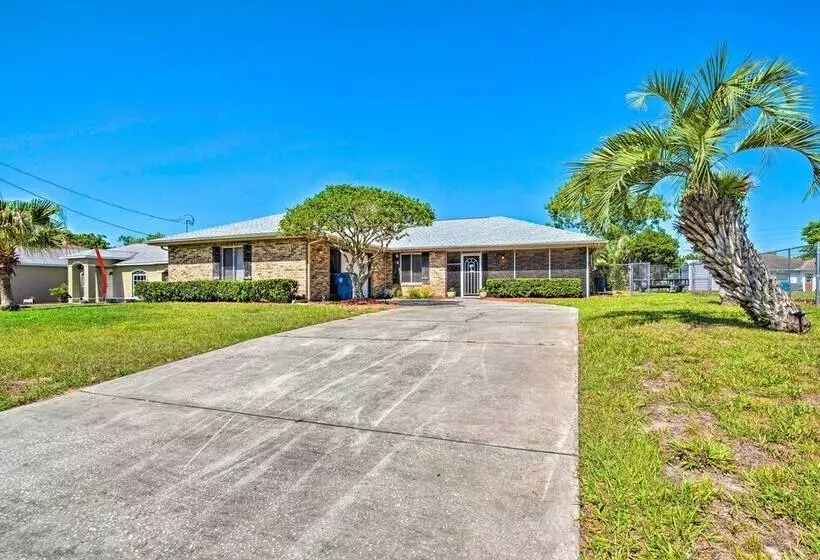 Spring Hill Retreat W/ Heated Pool & 4 In 1 Grill