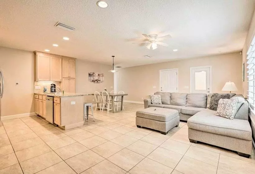 St Augustine  Island Cottage    Walk To Beach