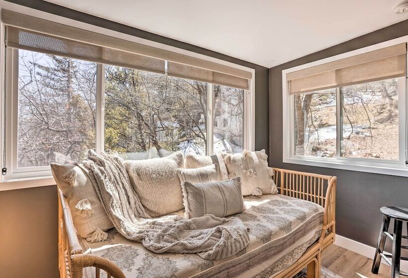 Stunning Lake Arrowhead Cabin W/ Lake Views!