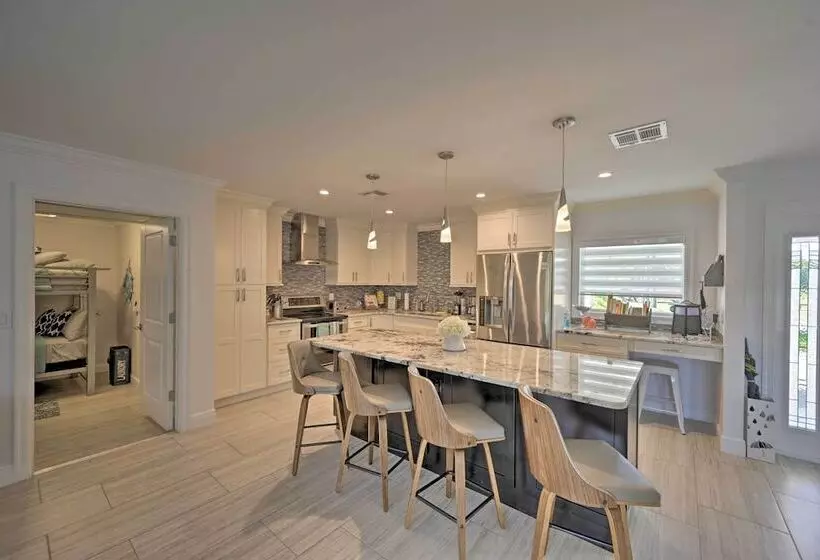 Pool, Dock, Game Room: Cape Coral Canal Home