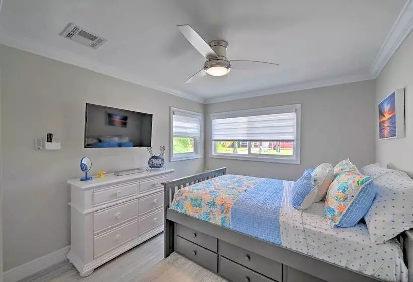 Pool, Dock, Game Room: Cape Coral Canal Home