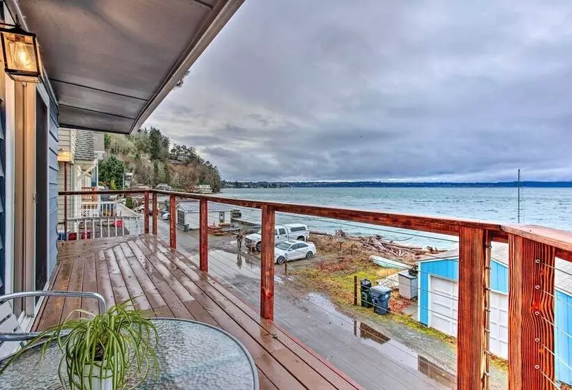 Tacoma  Dash Point Beach Cabin  W/ Balcony!