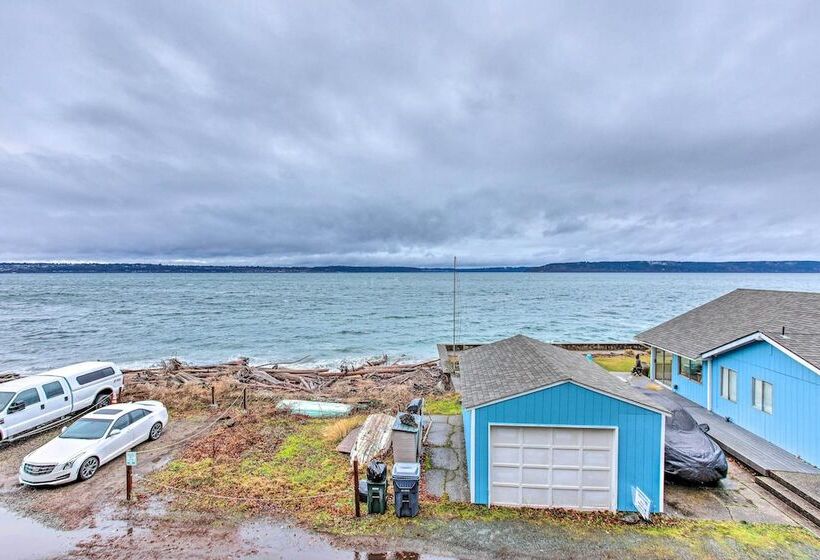 Tacoma Dash Point Beach Cabin W/ Balcony!
