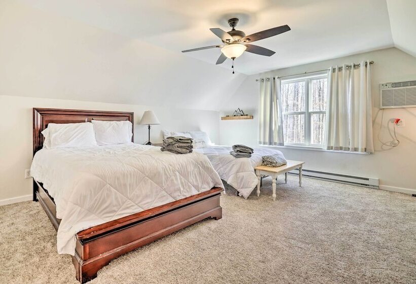 Tree Lined Pocono Lake Home W/ Hot Tub + Decks!