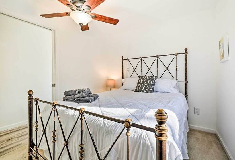 Tree Lined Pocono Lake Home W/ Hot Tub + Decks!