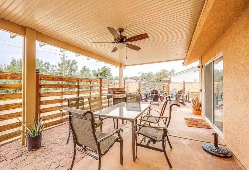 Updated Abode: 22 Mi To Joshua Tree National Park!