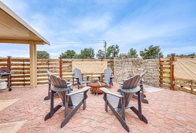 Updated Abode: 22 Mi To Joshua Tree National Park!