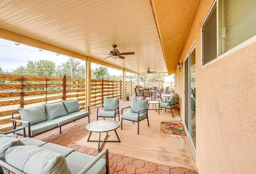 Updated Abode: 22 Mi To Joshua Tree National Park!