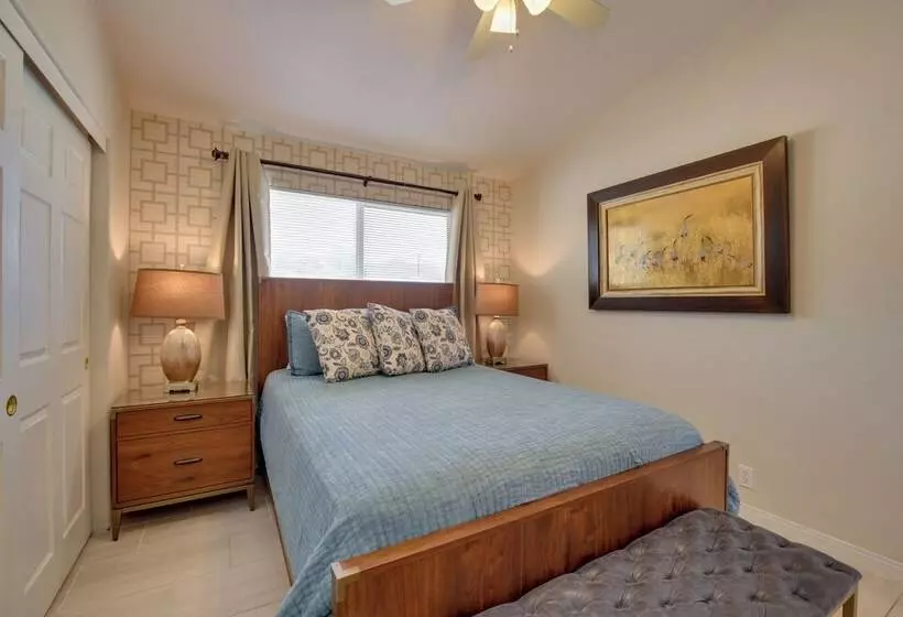 Updated Abode: 22 Mi To Joshua Tree National Park!