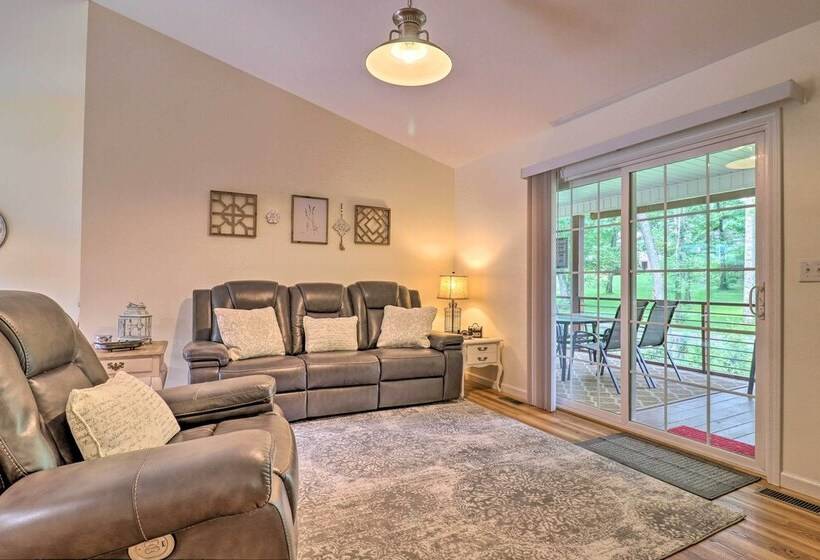 Updated Cottage At Lake Junaluska Golf Course!