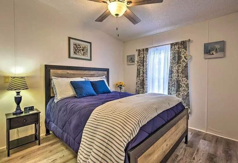 2 Living Rooms: Crescent City Home