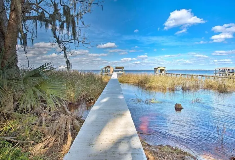2 Living Rooms: Crescent City Home