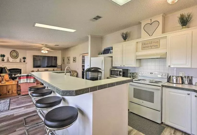 2 Living Rooms: Crescent City Home