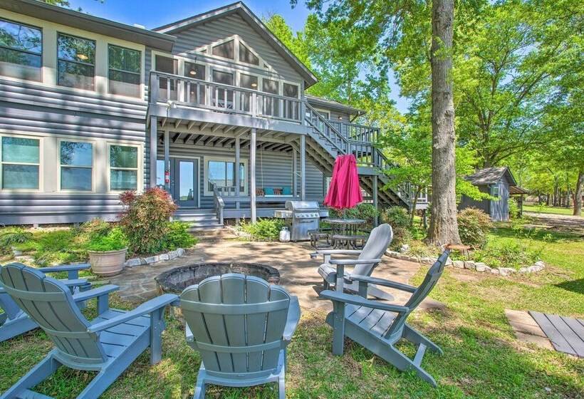 Waterfront Yantis Retreat W/ Deck & Zipline!