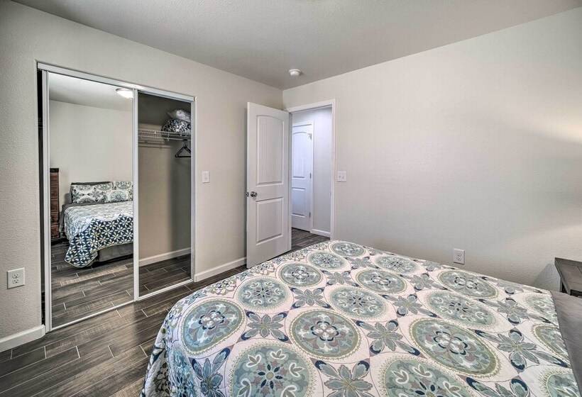 Welcoming Carlsbad Home Near Parks & Town!