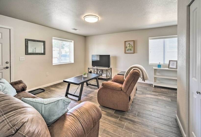 Welcoming Carlsbad Home Near Parks & Town!